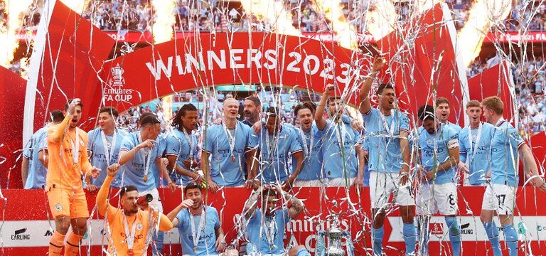 Manchester City beat Man United 2-1 to win FA Cup