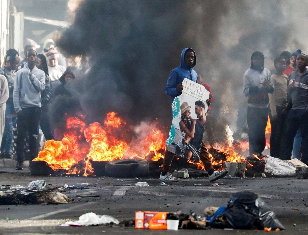 Five killed in South Africa's Cape Town amid taxi strike