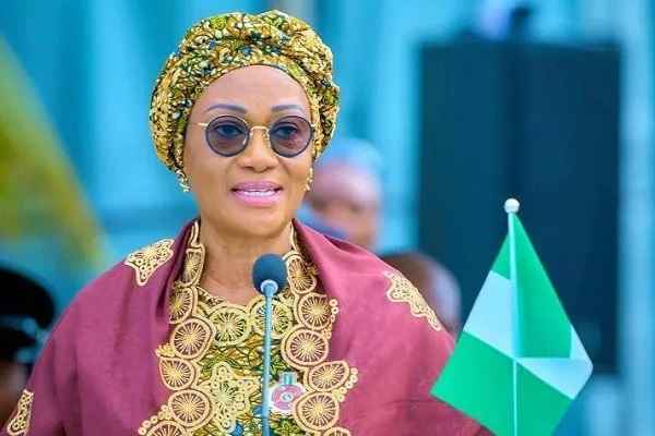 World Health Day : First Lady emphasizes on the need to reduce maternal, newborn deaths gong-news.com