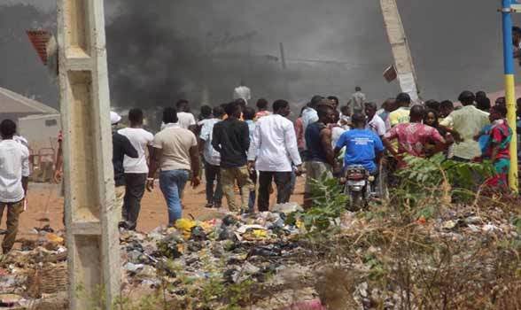 https://gongnews.org/edo Jungle justice: mob burns 16 northern travellers to death suspected to be kidnappers - Edo