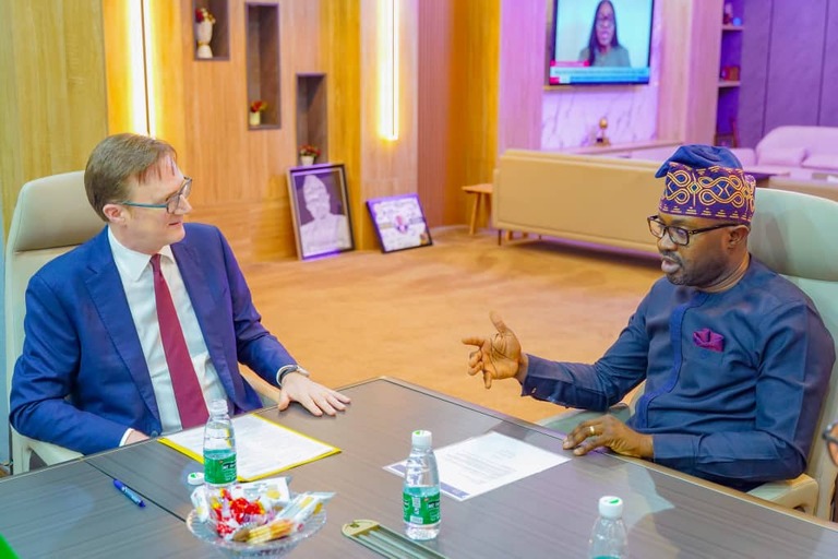 Tunji-Ojo, UK envoy deepen ties on border security after London summit, gong-news.com