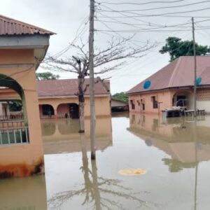 Governor Bassey Otu speaking during NEMA flood preparedness visit in Cross River State amid warnings of severe flooding in 2026.