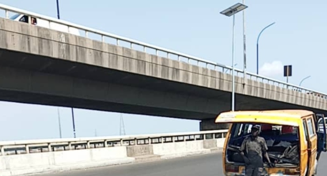 Minister of Works David Umahi during the handover of the Carter Bridge reconstruction project to CCECC in Lagos.