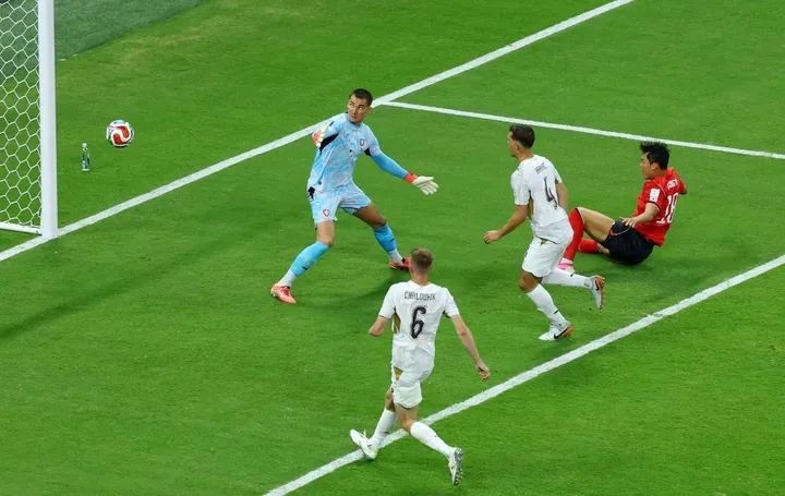 South Korea players celebrating a comeback goal against Czech Republic during their 2-1 World Cup 2026 Group A match in Guadalajara, Mexico.