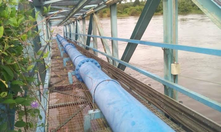 Officials sign the $42 million PPP agreement to rehabilitate Cross River State Water Board and expand access to potable water across the state.