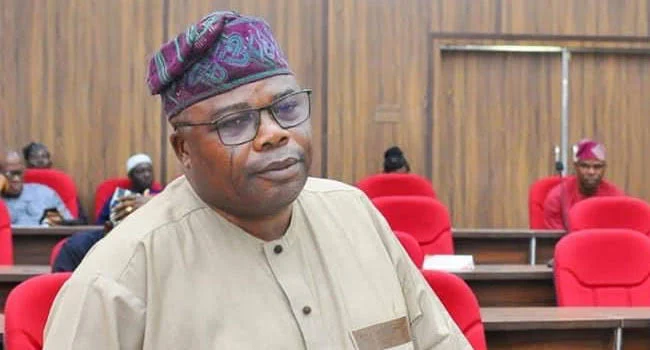 Olamide Oladiji, Speaker of the Ondo State House of Assembly, faces an impeachment threat after lawmakers issued a Sunday resignation ultimatum.
