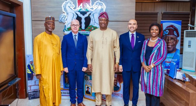 Festus Keyamo meets Canadian officials in Abuja to discuss plans for direct flights between Nigeria and Canada.