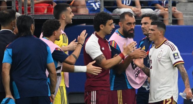Spain players celebrate after defeating France 2-0 in the 2026 FIFA World Cup semi-final at AT&T Stadium in Arlington, Texas.