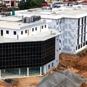 Enugu State Governor Peter Mbah touring specialist facilities at the Enugu International Hospital.