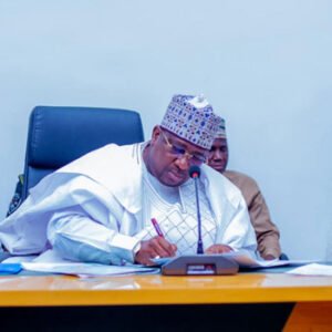 Kebbi State Governor Nasir Idris, who approved N172.15 million to settle outstanding university staff allowances.