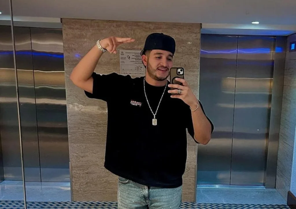 César Gastélum, Mexico, TikTok influencer, Culiacán, livestream shooting, Sinaloa cartel, social media influencer, BBC
