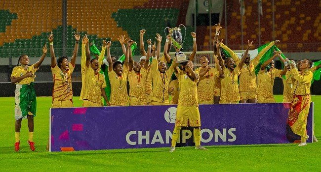 Edo Queens players celebrate after winning the WAFU-B Women’s Champions League title.