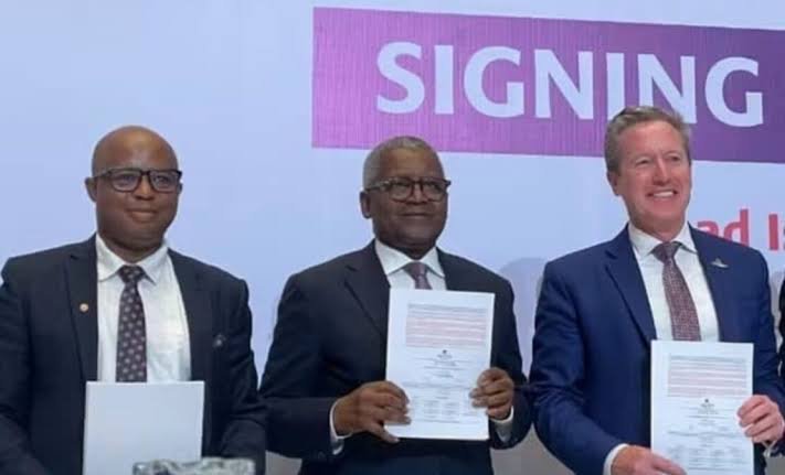 Aliko Dangote and business leaders at the Dangote Refinery IPO signing ceremony in Lagos on September 7, 2026.