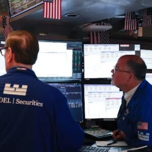 Oil prices rise as attacks in the Strait of Hormuz heighten global supply concerns