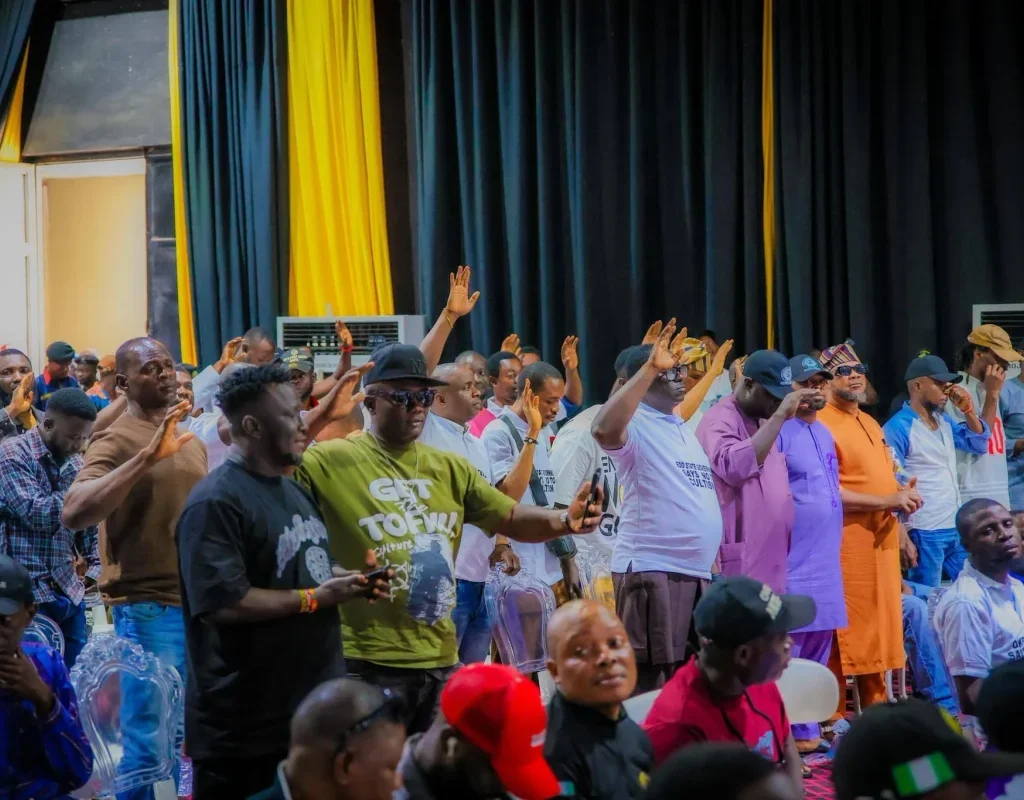 Over 100 people renounce cultism during a ceremony at the Sir Victor Uwaifo Creative Hub in Benin City, Edo State.