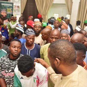 Atiku Abubakar meeting families of miners who died in NSCDC custody in Niger State.