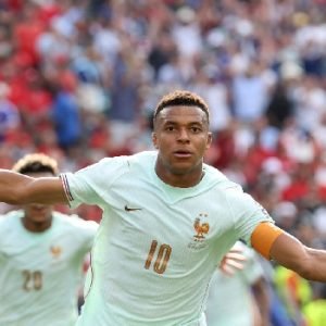 Kylian Mbappe celebrates after scoring as France defeated Morocco 2-0 to qualify for the 2026 FIFA World Cup semi-finals.