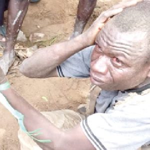 Teenager set ablaze for stealing children in Niger