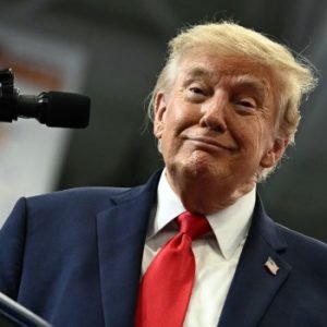 Donald Trump cancels plans to livestream Nidal Hasan's scheduled execution after widespread public and political backlash.