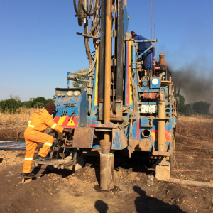 Three borehole workers died after an iron pole they were erecting for a water tank fell onto an 11kV overhead electricity line in Fegge, Onitsha, Anambra State.