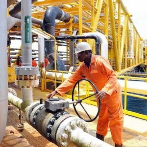 Oil producers reject mandate to sell crude to Dangote, other local refineries