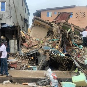 JUST IN: Estate building collapses in Lagos, many feared dead, others trapped