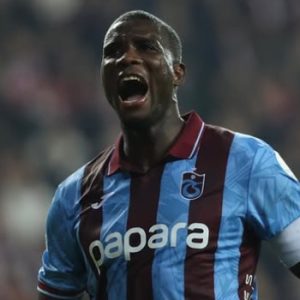 Paul Onuachu celebrates after winning the Turkish Süper Lig Golden Boot with 22 goals for Trabzonspor.